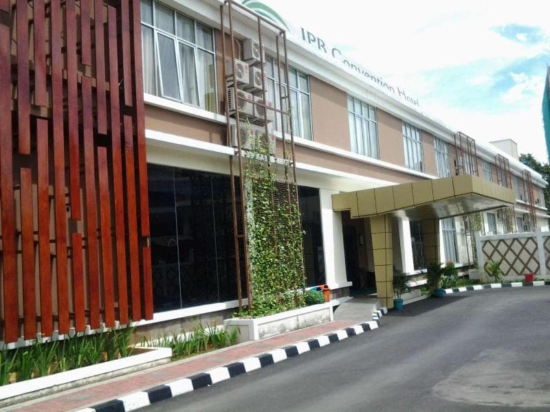 Ipb Hotel And Convention Center 5