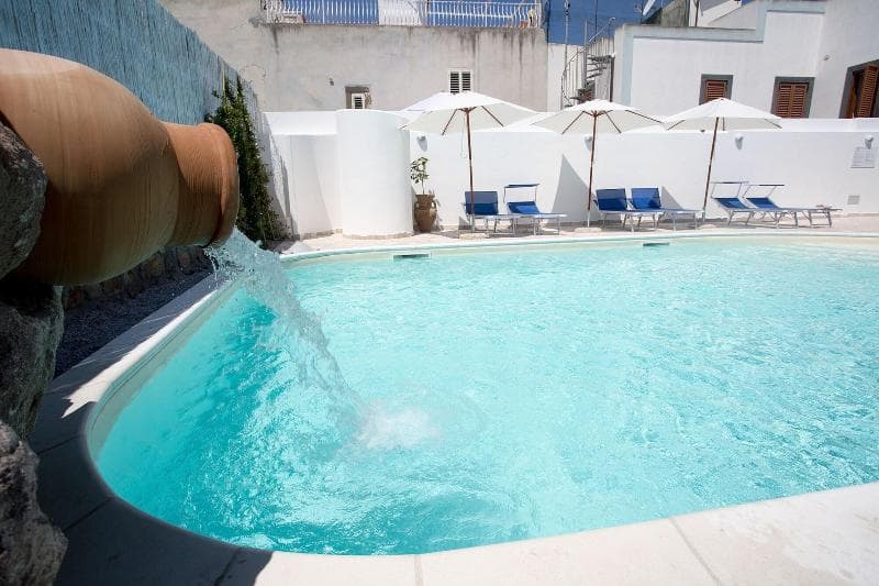 Odysseus Hotel main