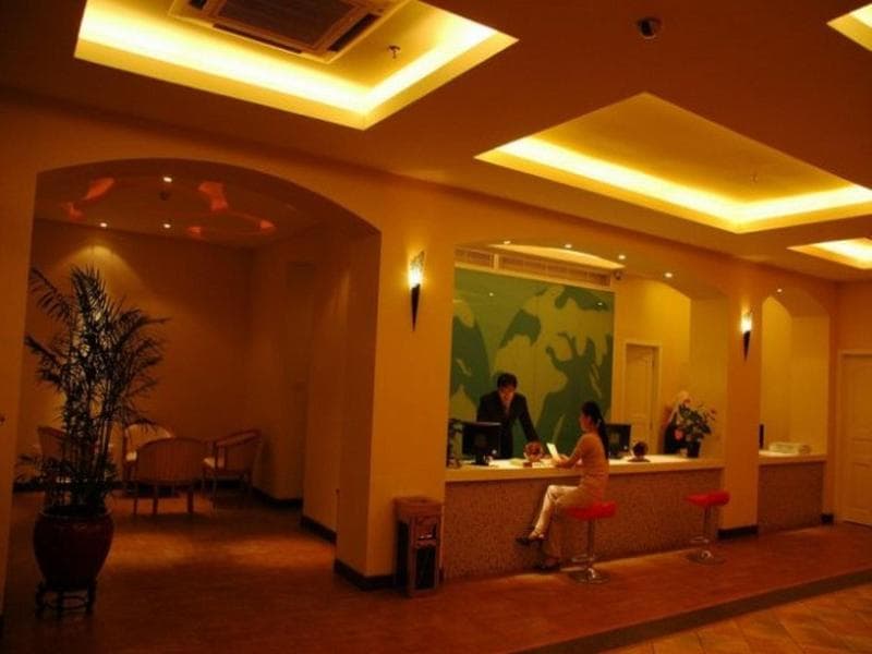 Green Oasis Hotel photo 1
