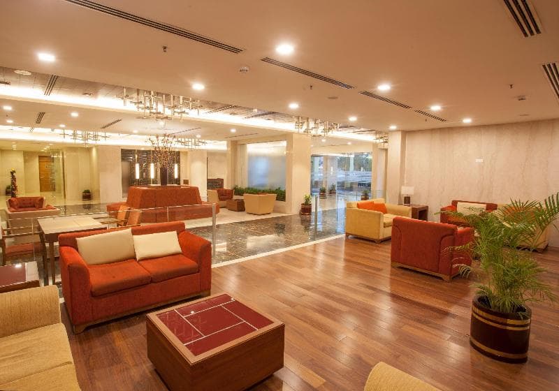 Dolphin Hotel 4