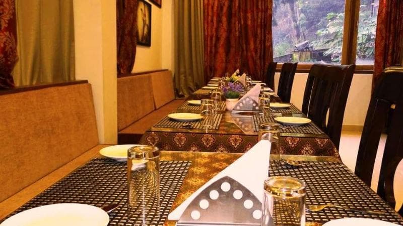 The Golden Crest Hotel Gangtok main