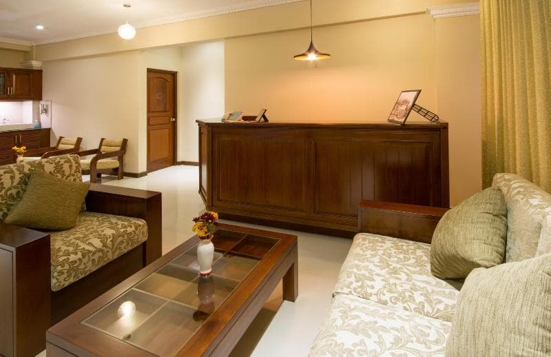 Ceyloni Inn 2