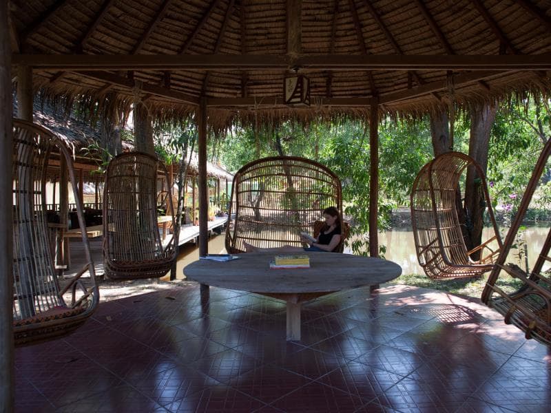 Sok Sabay Resort main
