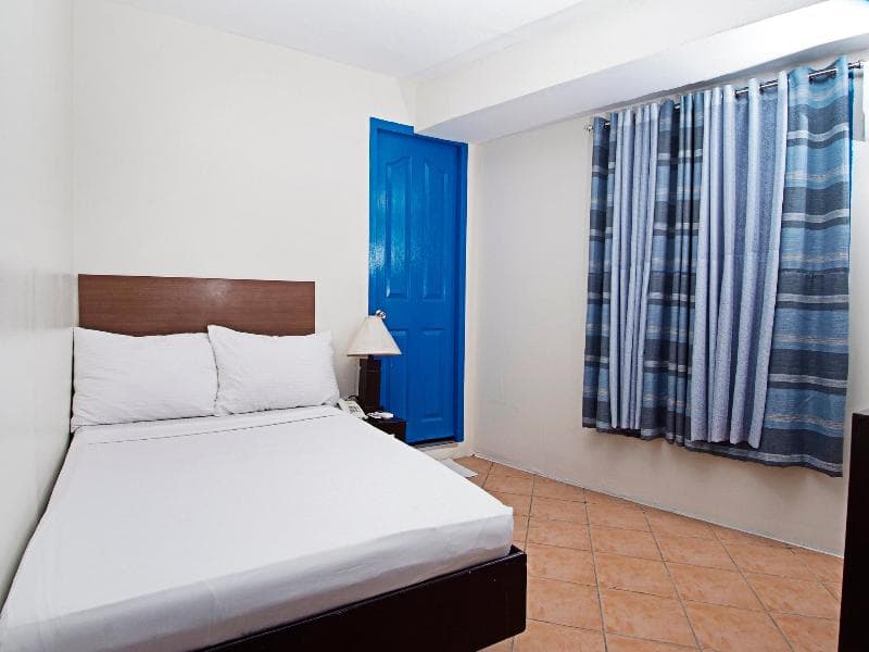 Skyblue Hotel 5