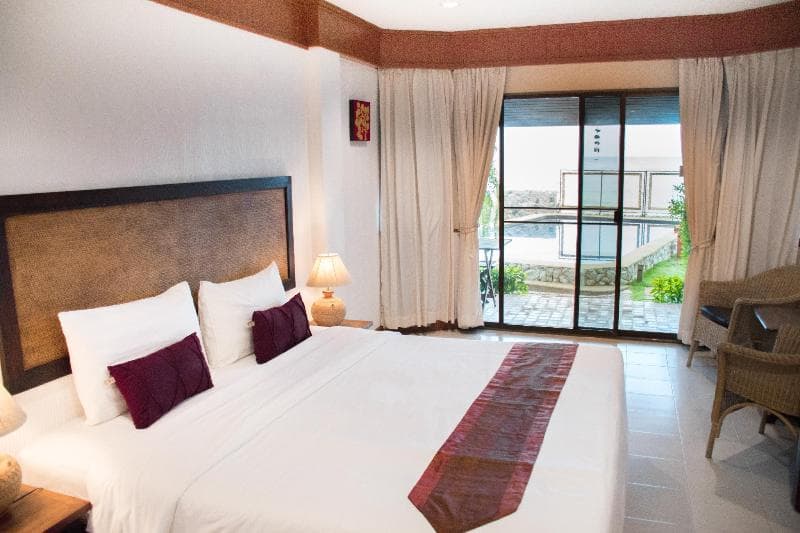 Sea Memories White Sand Beach Hotel 4