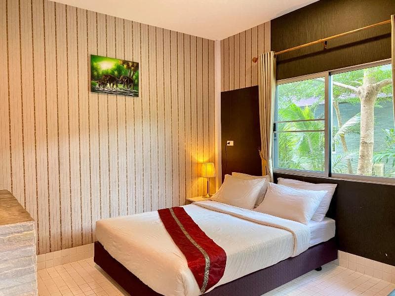 Canal Resort 4