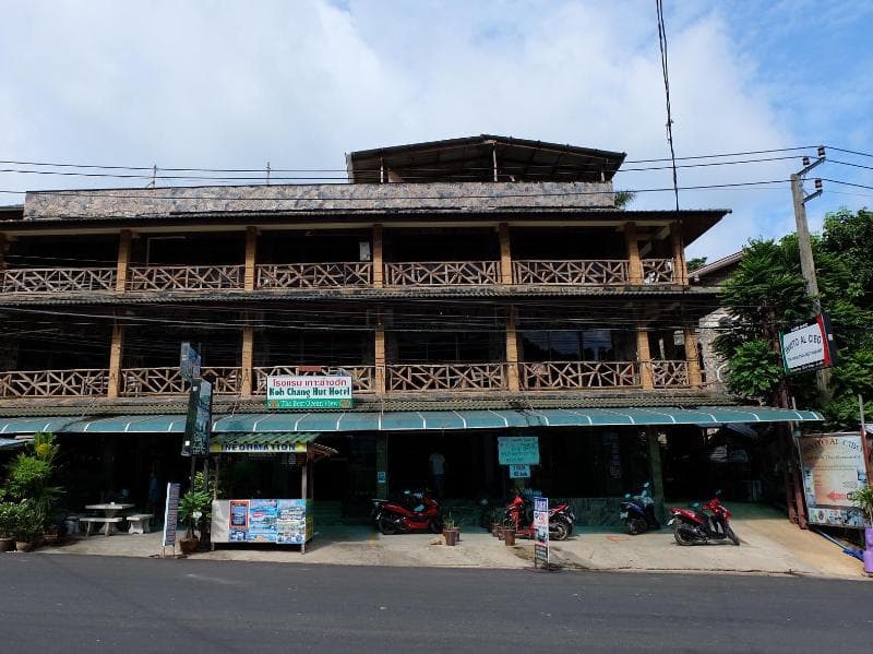 Koh Chang Hut Hotel 4