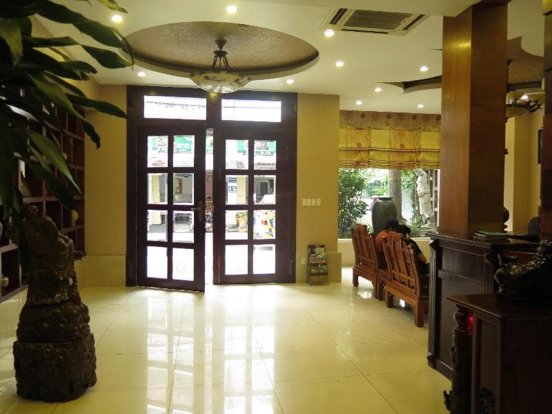 Sunflowers Hotel 4