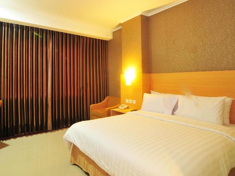 Her Hotel And Trade Center Balikpapan photo 1