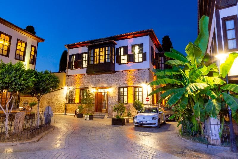 Cedrus Hotel photo 1
