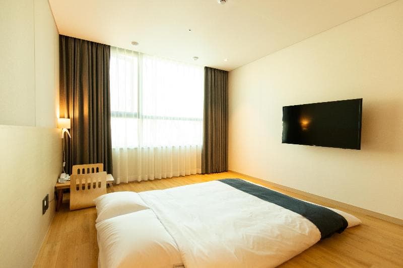 Hotel Win Story 2