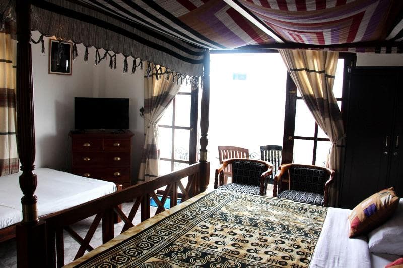 Ceylon Breeze Kandy 5