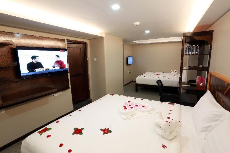 Tristar Hotel 4