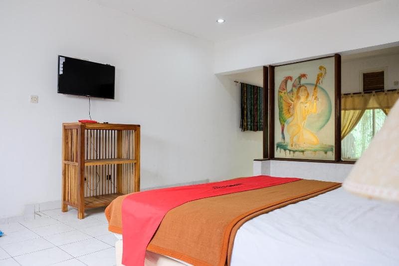 RedDoorz Plus Near Jalan Baru Bogor 2