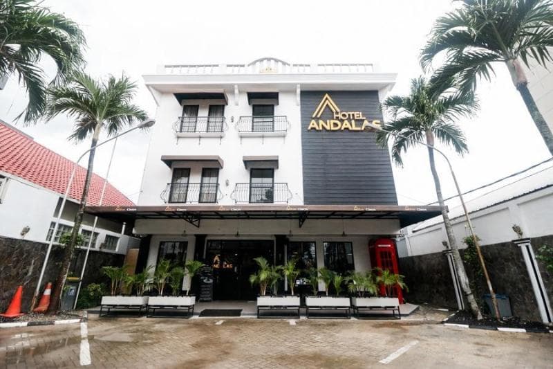 Reddoorz Plus @ Jalan Raden Intan Lampung 4