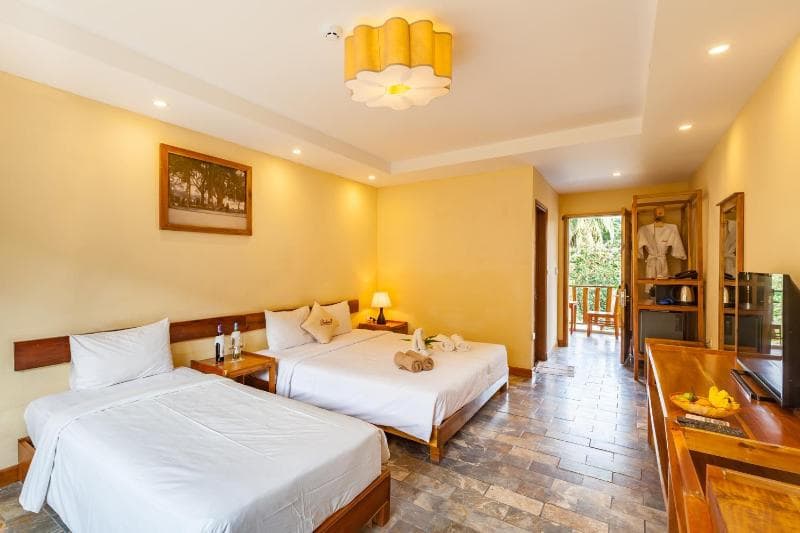 Bauhinia Resort & Spa main