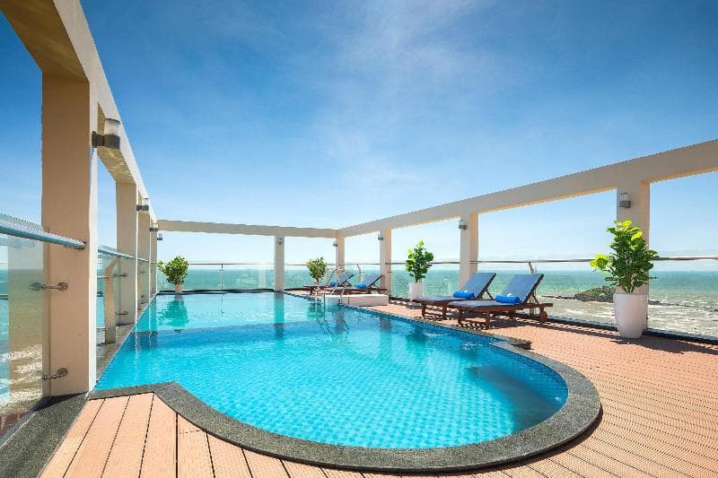 Nolis Hotel 3