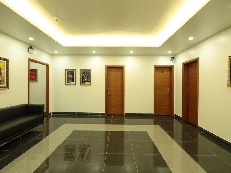Hung Cuong Hotel 5