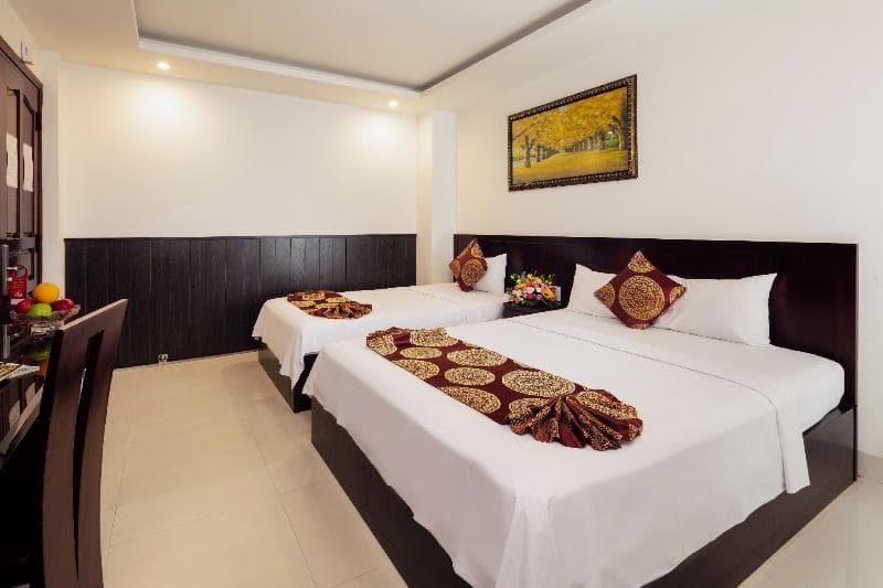 Azura Hotel 4