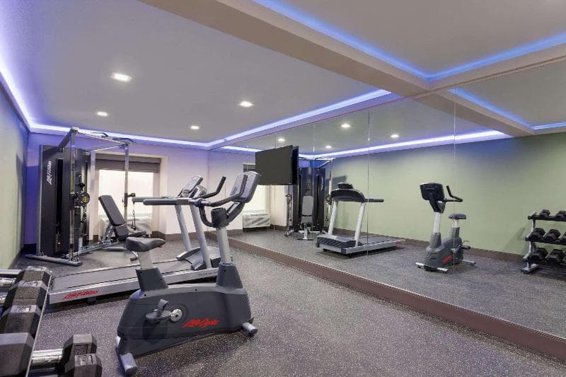 Wingate By Wyndham Murfreesboro photo 1