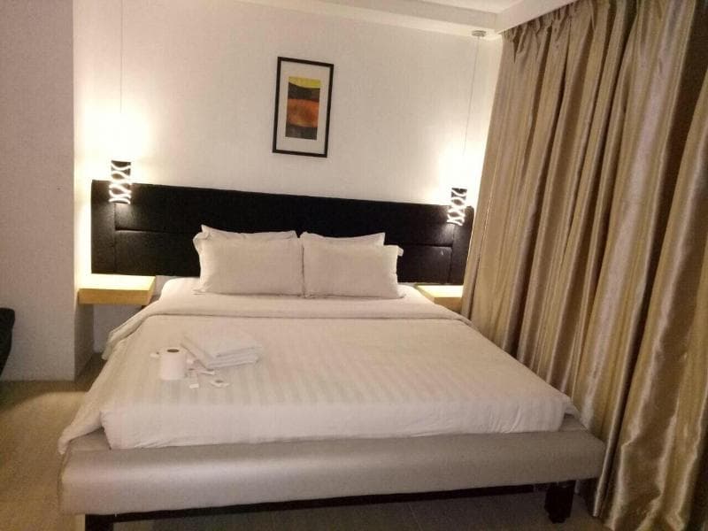 Dragonlink Suites 4