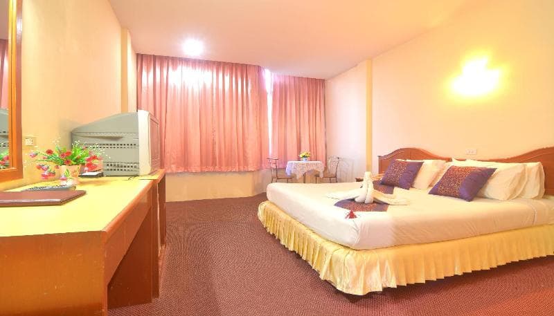 Chumphon Gardens Hotel 5