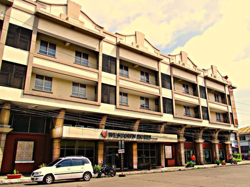 Mo2 Westown Hotel Bacolod - Downtown photo 1