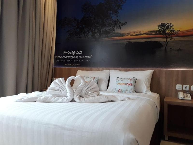 Front One Hotel Airport Solo photo 1