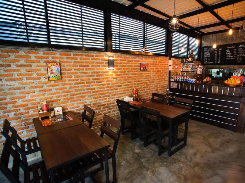 Manee @ Cool Mueang 5