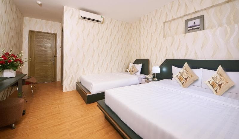 Saigon Charm Hotel photo 1