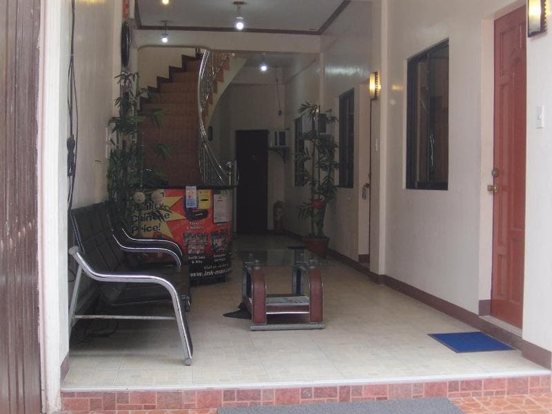 Aj Travellers Inn photo 1