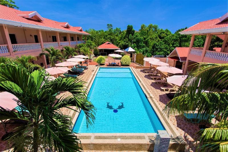 Conradas Place Hotel And Resort 3