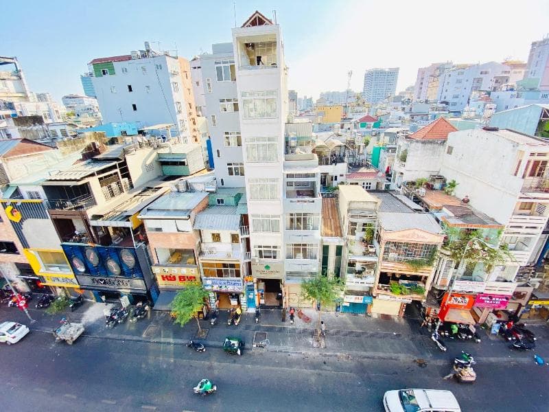 Sunny Ho Chi Minh 4