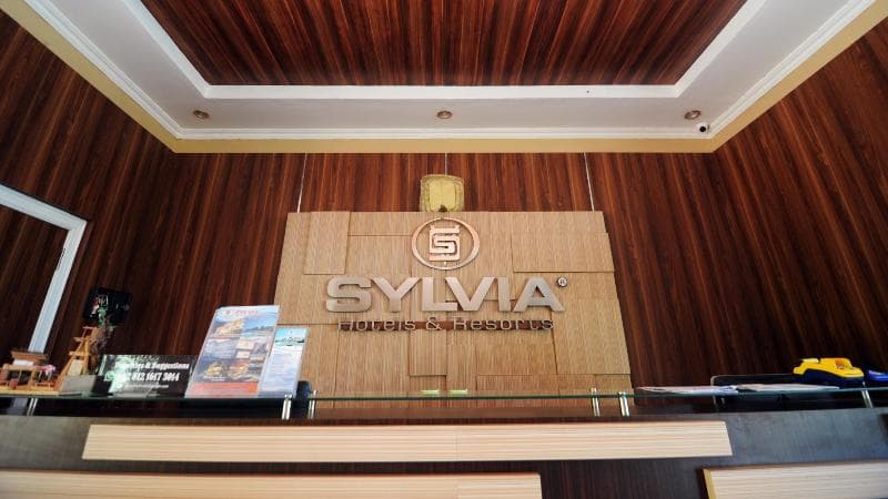 Sylvia Hotel & Resort Komodo 3