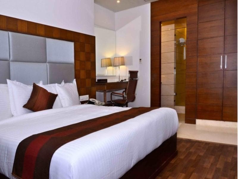 Hotel Sawera Grand 2