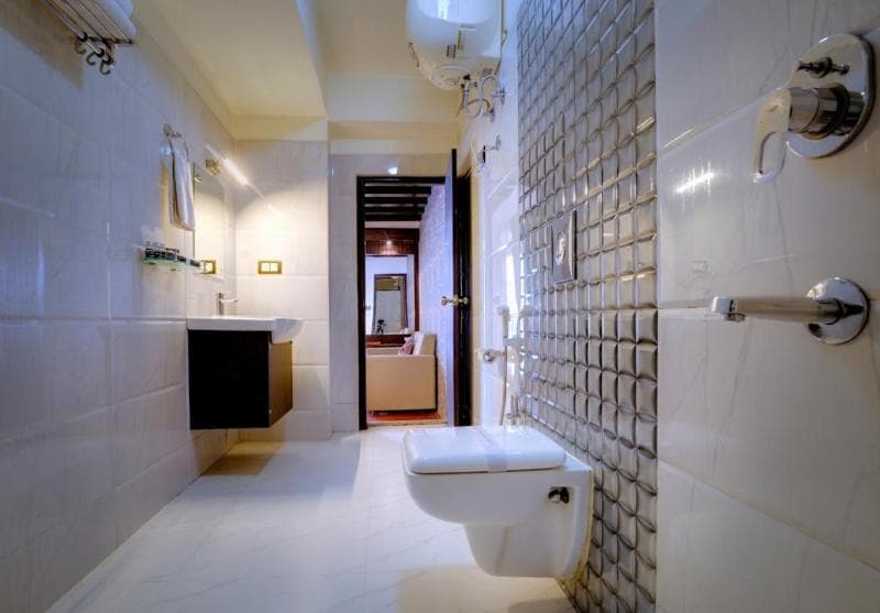 Udaan Woodberry Hotel & Spa main