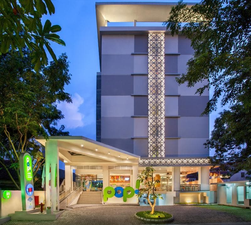 Pop Hotel Pemuda Semarang 5