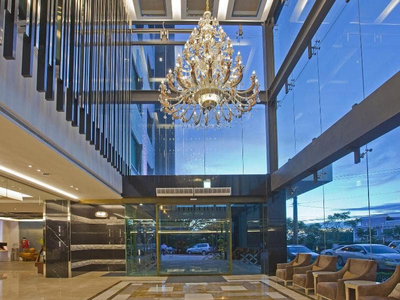 Renyi Lake Hotel photo 1