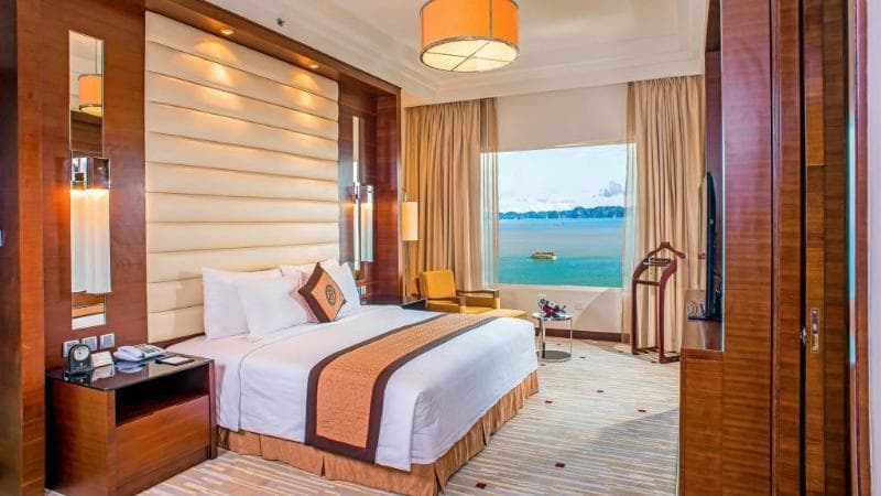 Royal Halong Hotel 3