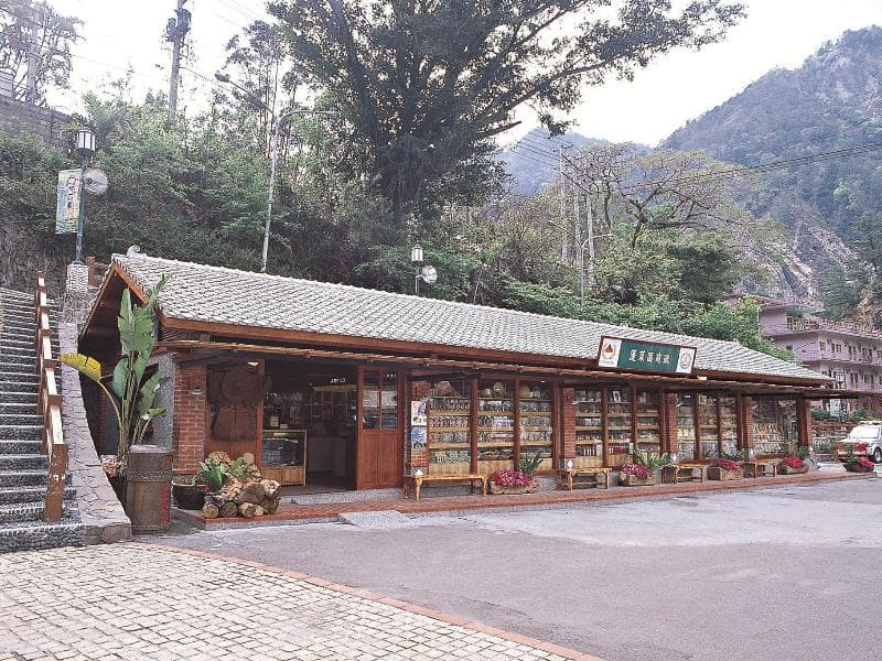 Ku Kuan Hotel 3