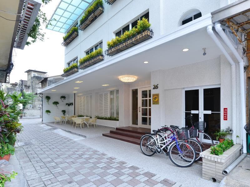Ing Wang Hotel photo 1