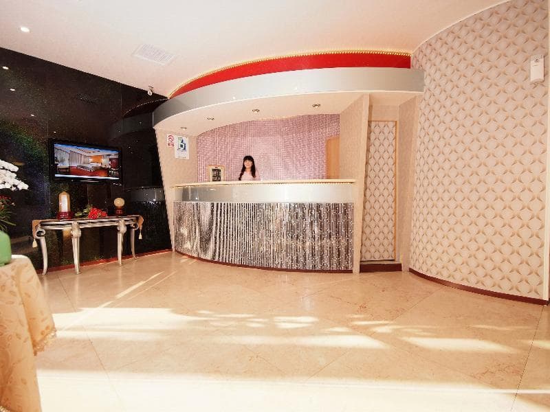 Pink Lotus Hotel 4