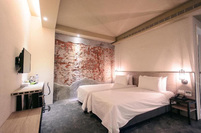 Kiwi Express Hotel Taichung Station Branch Ii main