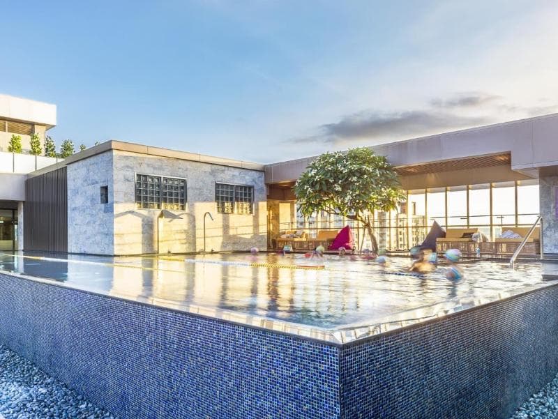 In Sky Hotel (Adults Only) 3