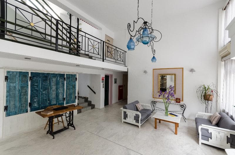 Happiness Apartments 4