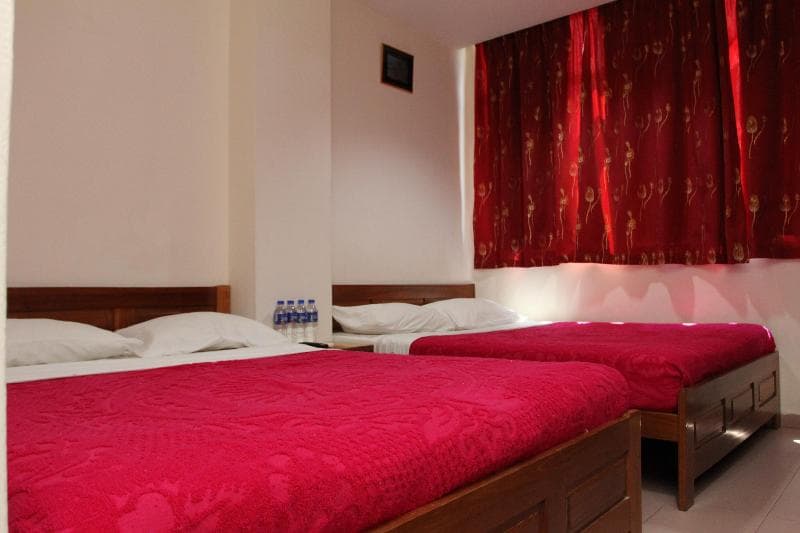 Town Inn Hotel main
