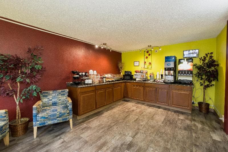 Red Roof Inn Walterboro 2
