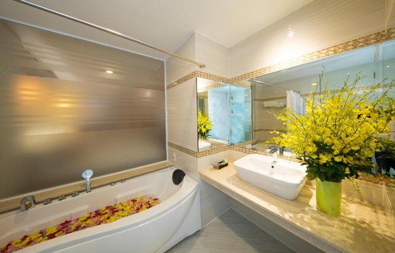 Golden Star Hotel 5