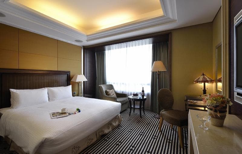 Lake Hotel Taipei 4