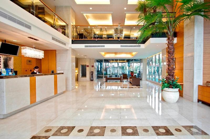 Hotel Les Champs 2